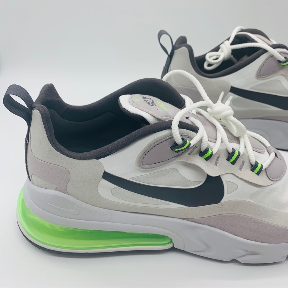 air max 270 react • BRAND NEW • NEVER WORN - Picture 13 of 13